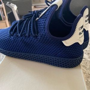 Adidas HU Pharrell Williams “blue”